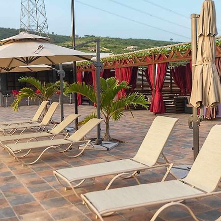 The Platinum Bay Hotel Birekuso Kültér fotó